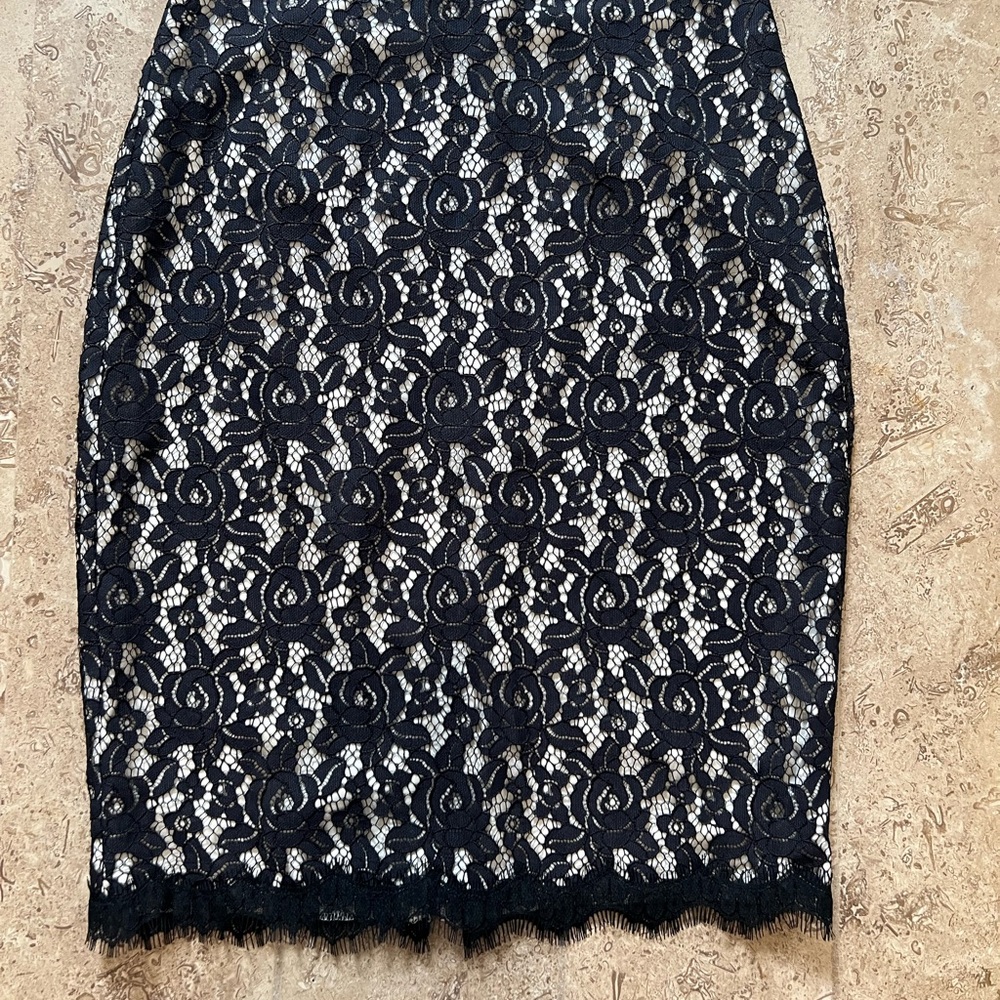 Diane Von Furstenberg Black Floral Lace Pencil Skirt